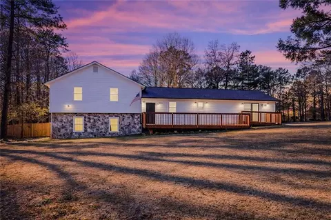 6450 Ivey Rd, Mableton, GA 30126