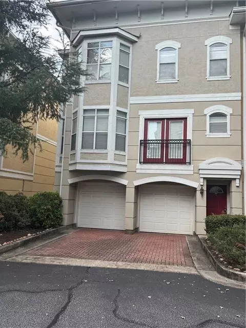 375 Highland Ave NE #911, Atlanta, GA 30312