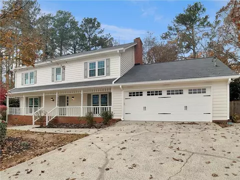 2331 Laura Ct, Snellville, GA 30039