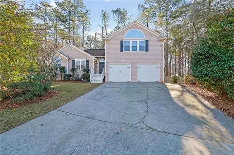 613 Sweet Basil Ln, Woodstock, GA 30189