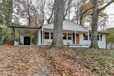 2137 Plantation Ln, Chamblee, GA 30341
