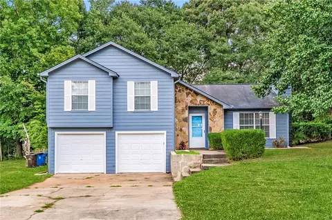 402 Leslie Ct, Mcdonough, GA 30253