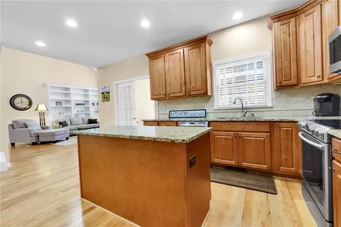 4735 Gran River Gln, Peachtree Corners, GA 30096 photo 17