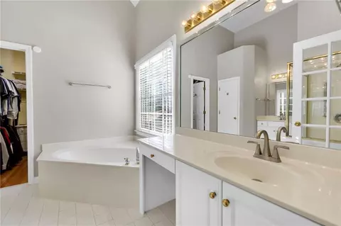 4735 Gran River Gln, Peachtree Corners, GA 30096 photo 24