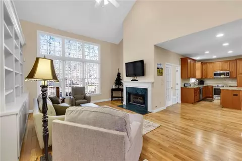 4735 Gran River Gln, Peachtree Corners, GA 30096 photo 9