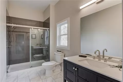 Bath - 3690 Smithtown Rd, Suwanee, GA 30024 photo 5 of 5
