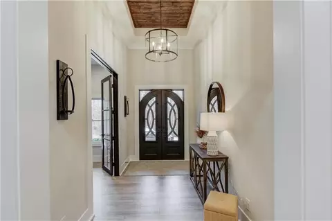 Entry Way - 3690 Smithtown Rd, Suwanee, GA 30024 photo 2 of 6