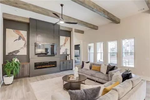 Living - 3690 Smithtown Rd, Suwanee, GA 30024 photo 1 of 3