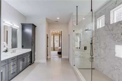 Bath - 3690 Smithtown Rd, Suwanee, GA 30024 photo 1 of 5
