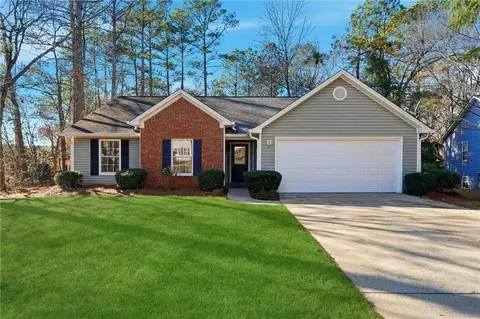 2512 Herndon Rd, Lawrenceville, GA 30043