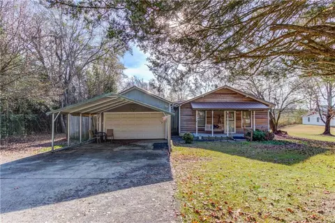 6088 Wade Orr Rd, Flowery Branch, GA 30542