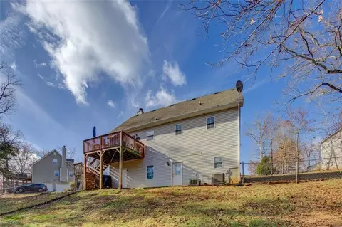 225 Avery Dr, Covington, GA 30016 photo 3