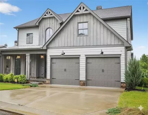 190 Summit View Ln, Ellijay, GA 30540