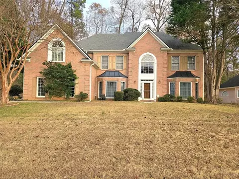 3800 Cherry Ridge Blvd, Decatur, GA 30034