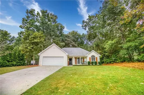 711 Brighton Ln, Winder, GA 30680