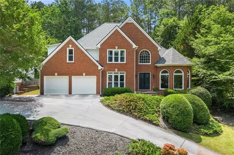 542 Fairway Dr, Woodstock, GA 30189