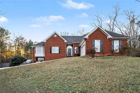 28 Womack Rd, Covington, GA 30016