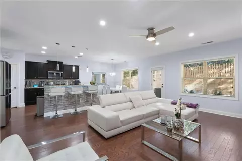 2040 Harvest Ridge Cir, Buford, GA 30519
