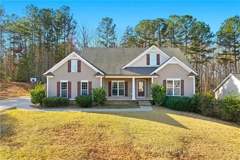 511 Willow Springs Dr, Dallas, GA 30132