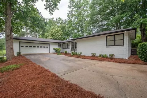 7505 Rico Rd, Chattahoochee Hills, GA 30268