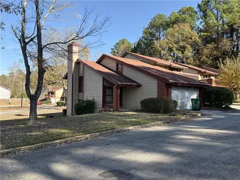 1121 Village Main St, Stone Mountain, GA 30088