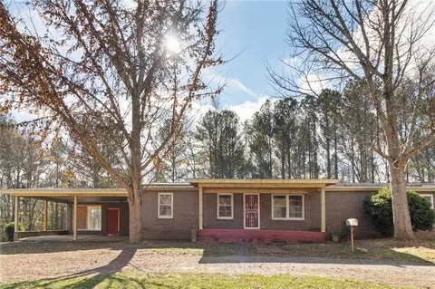 74 Hulsey Rd, Cedartown, GA 30125