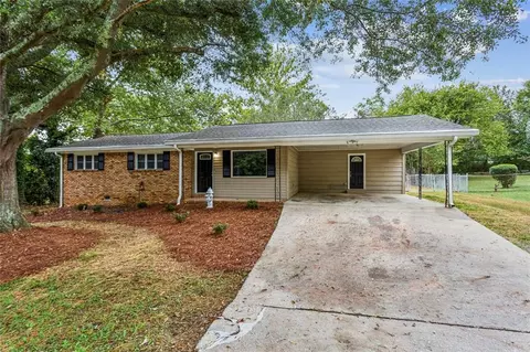 588 Burnt Hickory Rd, Powder Springs, GA 30127
