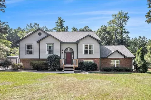 3490 Park Dr, Snellville, GA 30039