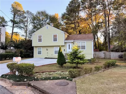 5345 Seattle Slew Ct, Norcross, GA 30093