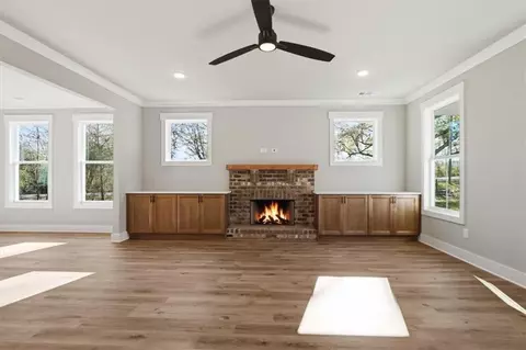 Living - 576 Elder Rd, Statham, GA 30666 photo 2 of 5