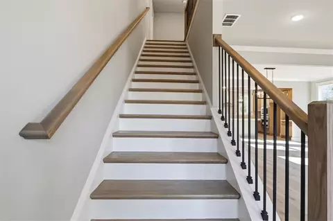 Entry Way - 576 Elder Rd, Statham, GA 30666 photo 5 of 6