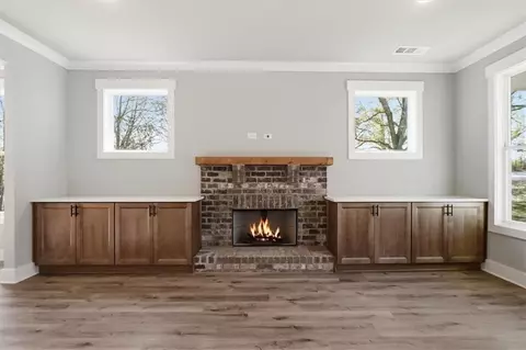 Living - 576 Elder Rd, Statham, GA 30666 photo 4 of 5