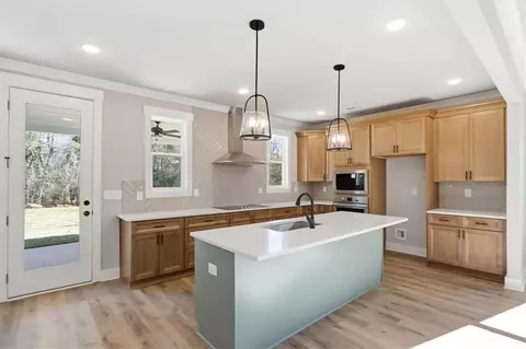 Kitchen - 576 Elder Rd, Statham, GA 30666 photo 1 of 10