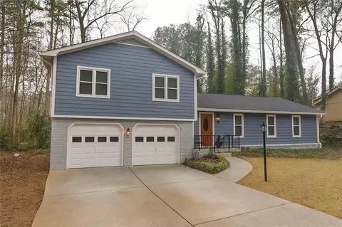 3334 Timber Hollow Ct, Marietta, GA 30062