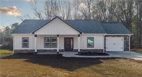 92 Old Bowdon Rd, Carrollton, GA 30117