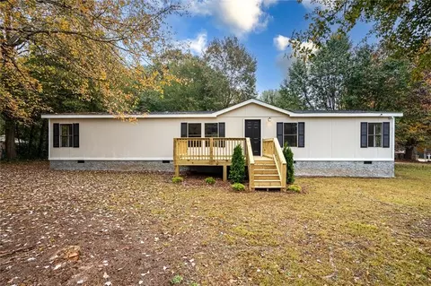 1326 Elm Cir, Stockbridge, GA 30281