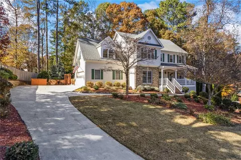 811 Millvale Pl, Lawrenceville, GA 30044