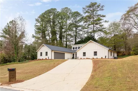 4925 Olaughlin Ct SW, Mableton, GA 30126