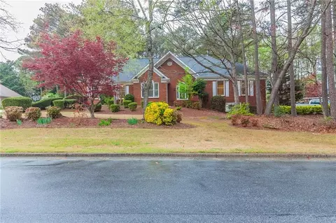 1510 Natchez Way, Grayson, GA 30017