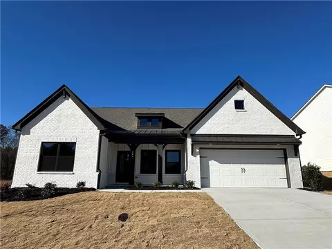 193 Wingate Dr, Winder, GA 30680