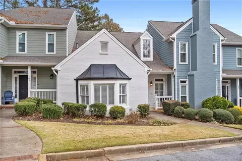 102 Carryback Dr #102, Marietta, GA 30068