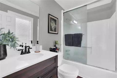 Bath - 3894 Pine Needle Dr, Duluth, GA 30096 photo 1 of 6