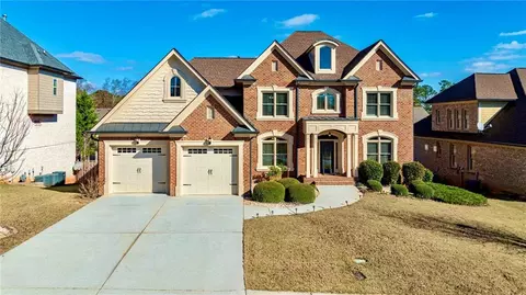 1140 Pearl Mist Dr SW, Lilburn, GA 30047
