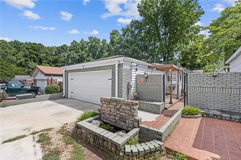935 Bobcat Ct SE, Marietta, GA 30067