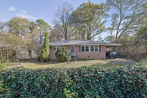 567 Boyds Dr SE, Marietta, GA 30067