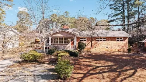 2173 Hannah Ln, Tucker, GA 30084