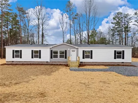5226 Bogus Rd, Gainesville, GA 30506