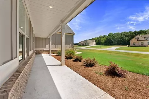 Exterior - 280 Camden Loop, Jefferson, GA 30549 photo 3 of 5