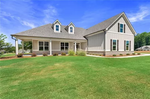 Exterior - 280 Camden Loop, Jefferson, GA 30549 photo 2 of 5