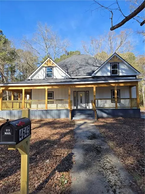 4645 Gordon St, Fairburn, GA 30213